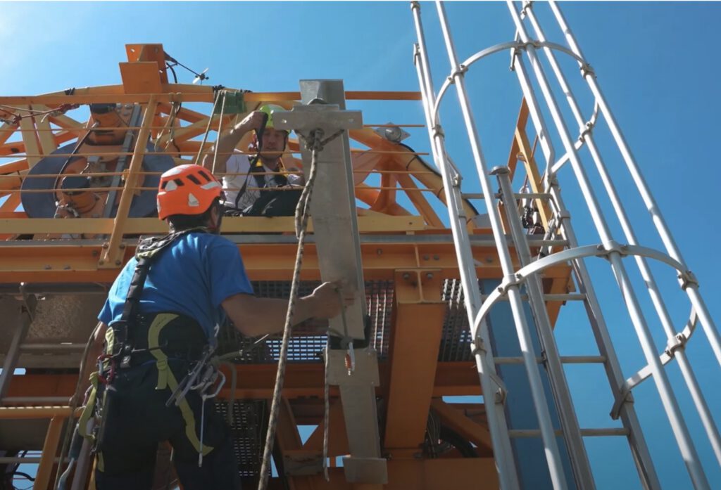 Punto di ancoraggio di Tipo D installato sulla struttura